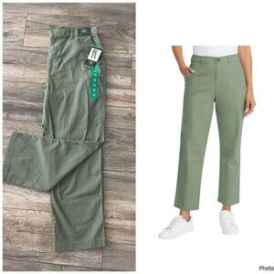 NWT G.H. Bass & Co. Ladies' Chino Pant, Green, Size 12